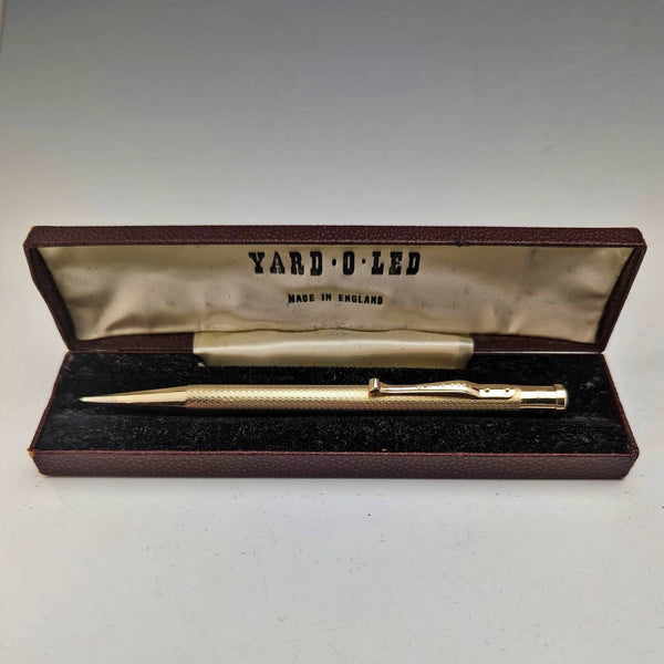 British Vintage Yard O Red Rolled Gold Round Axis Propulsion Pencil in Case
